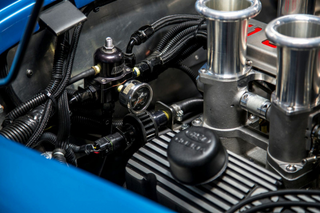 El Shelby Cobra clásico vuelve con una edición especial de diez unidades a partir de los planos originales.