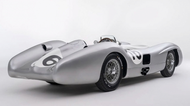 Mercedes W 196 R Fangio 1955 tres cuartos 2 Mercedes W 196 R Fangio 1955 tres cuartos 2